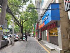 花溪孟关主街60平双门头门面出租